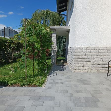 Magnolia Apartment - Free Private Parking Liubliana Exterior foto